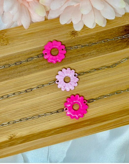 Bracelet avec fleur pampille argenté